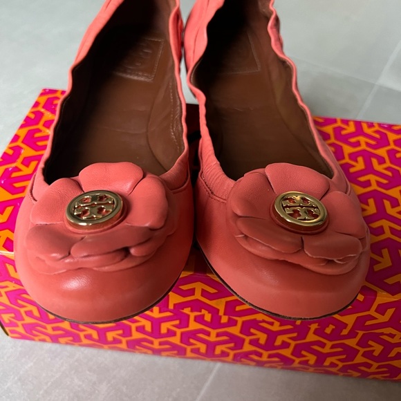 Tory Burch salmon size 7,5 - Picture 4 of 9
